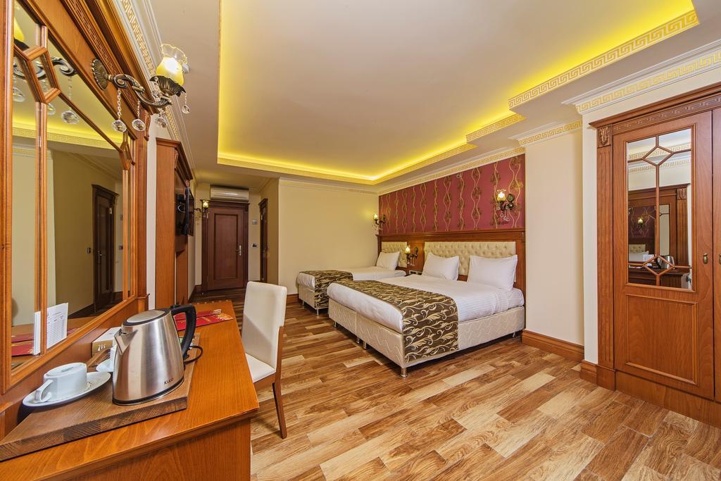 Lausos Palace Hotel Sisli Istanbul Room photo